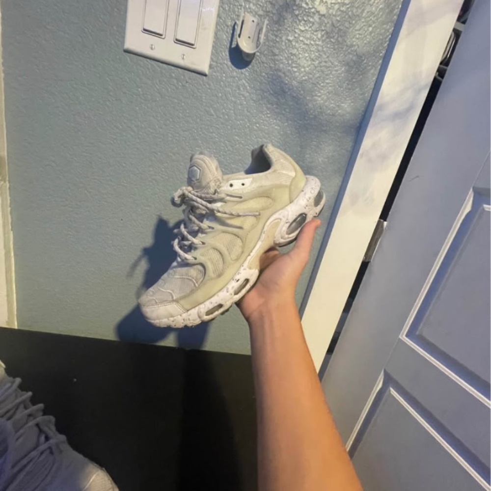 Size 9 air maxes